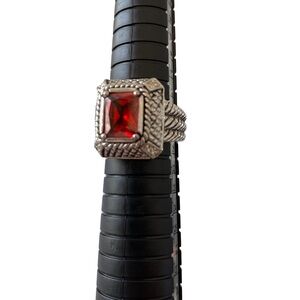 Women’s Statement Cocktail Ring